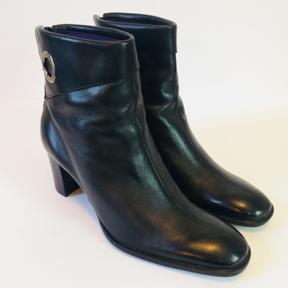 Naturalizer Chic Bootie Heel Black Soft Leather 9 N BOOTS - Picture 2 of 2